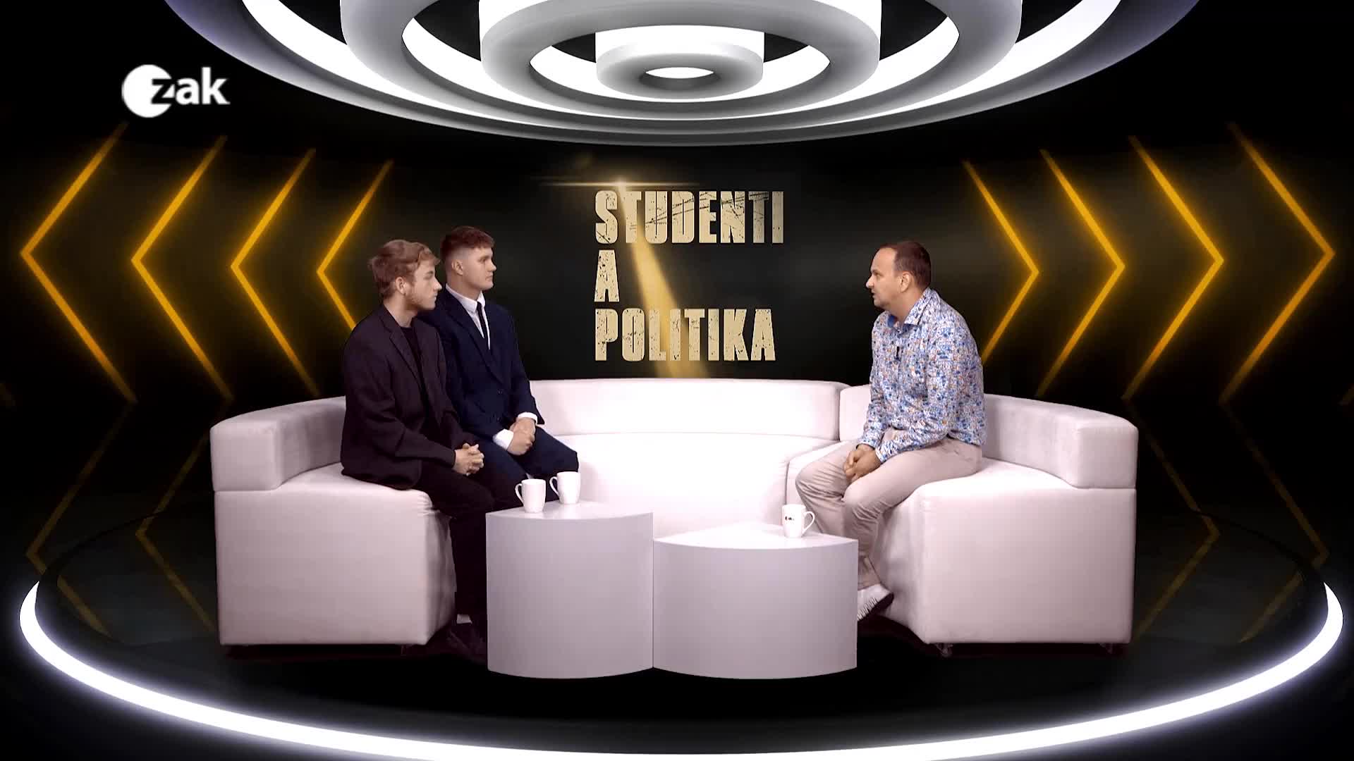 Studenti a politika