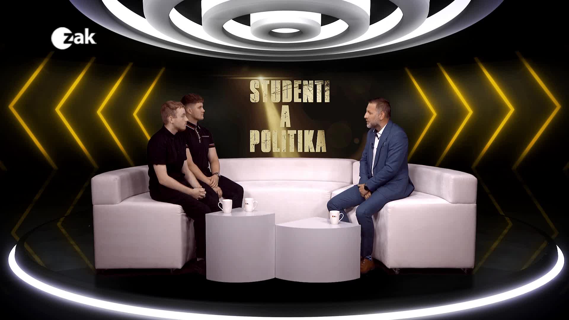 Studenti a politika